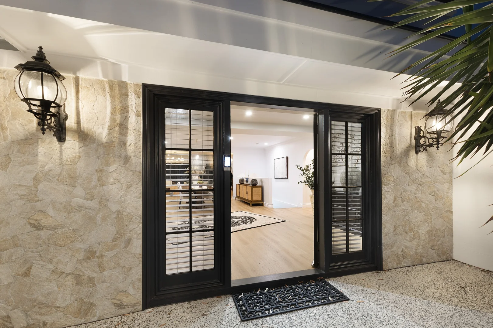 Additional image 5 of 19 Wildash Street, Southport QLD 4215