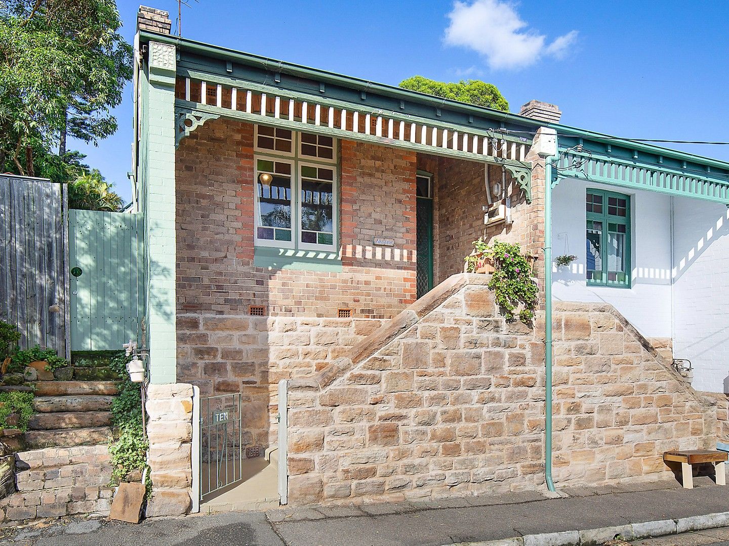 10 Trouton Street, Balmain NSW 2041, Image 0