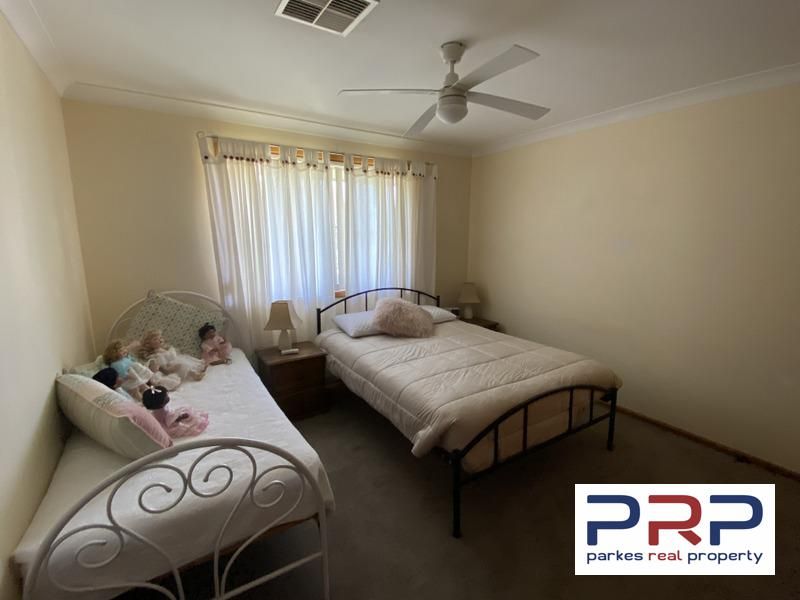 1/1 Lotus Place, Parkes NSW 2870, Image 2