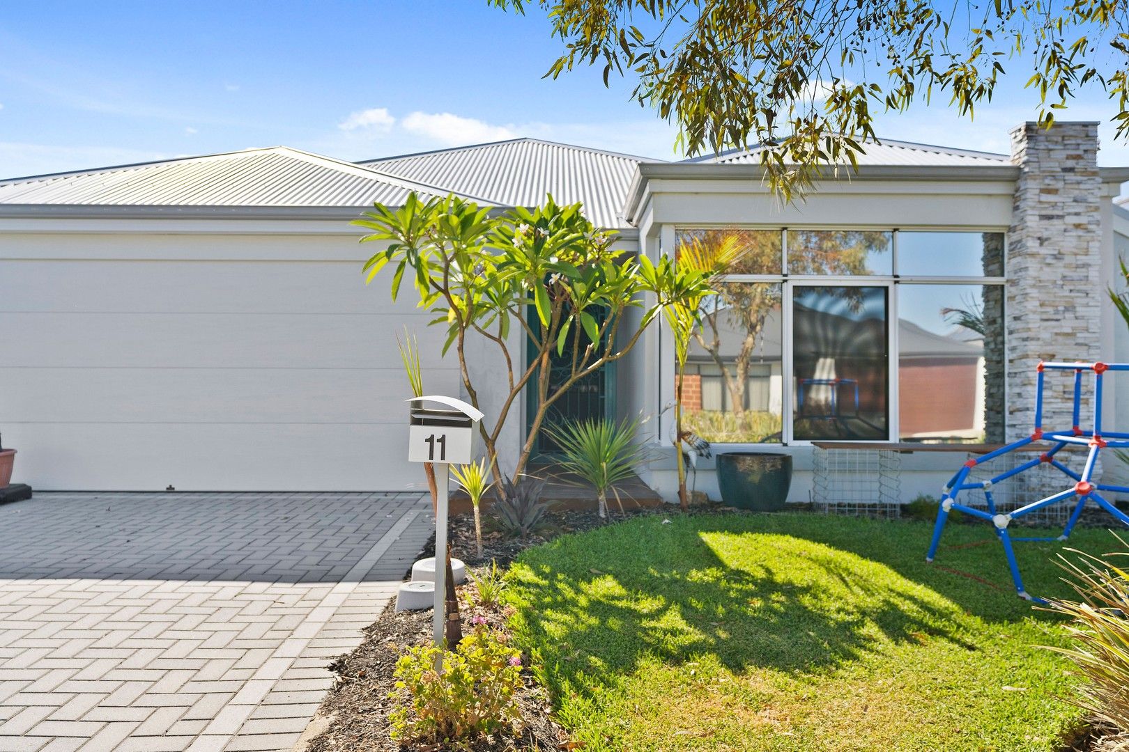 11 Finniss Avenue, Brabham WA 6055, Image 0