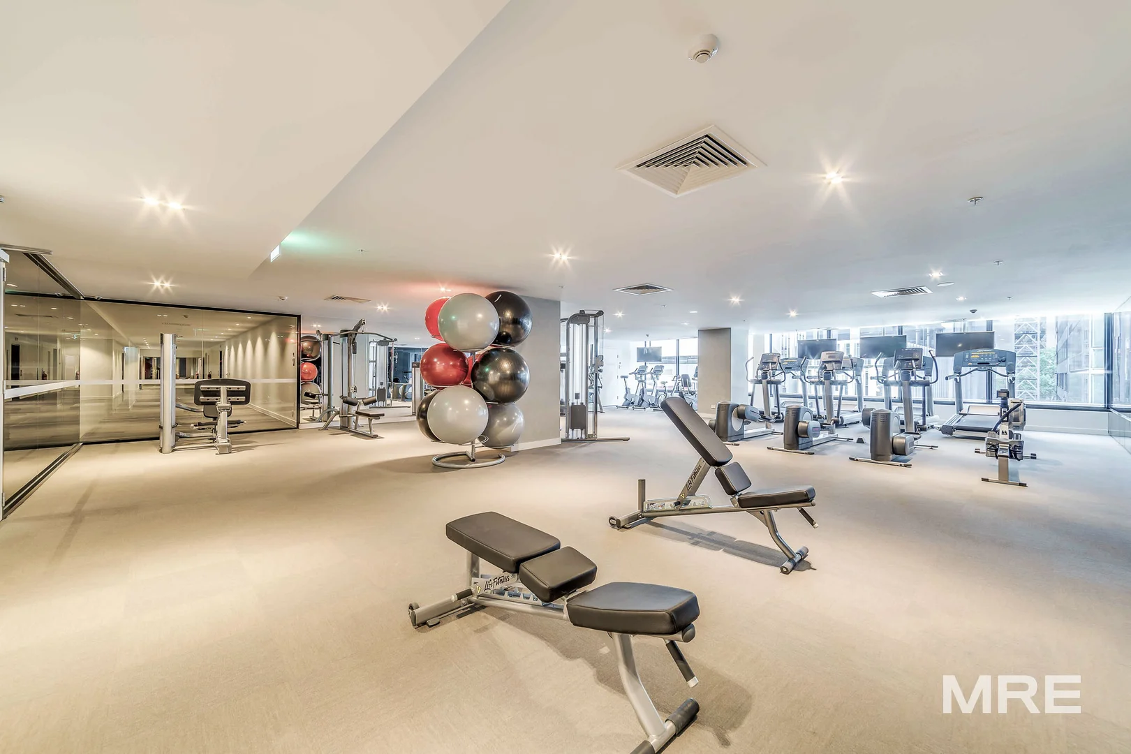 Additional image 8 of 818/199 William Street, Melbourne VIC 3000