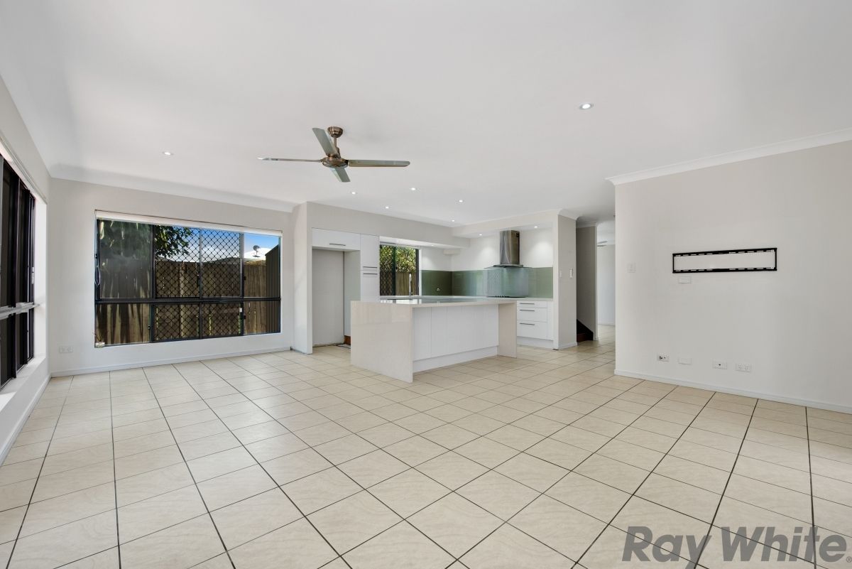 76 Kate Street, Woody Point QLD 4019, Image 2