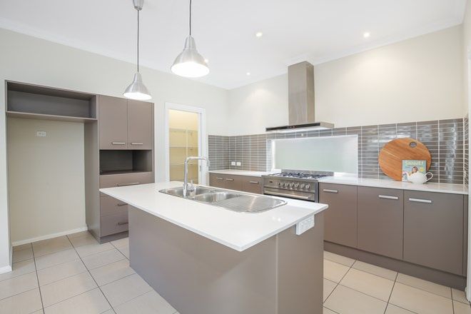 Picture of 93 Bathurst St, PITT TOWN NSW 2756