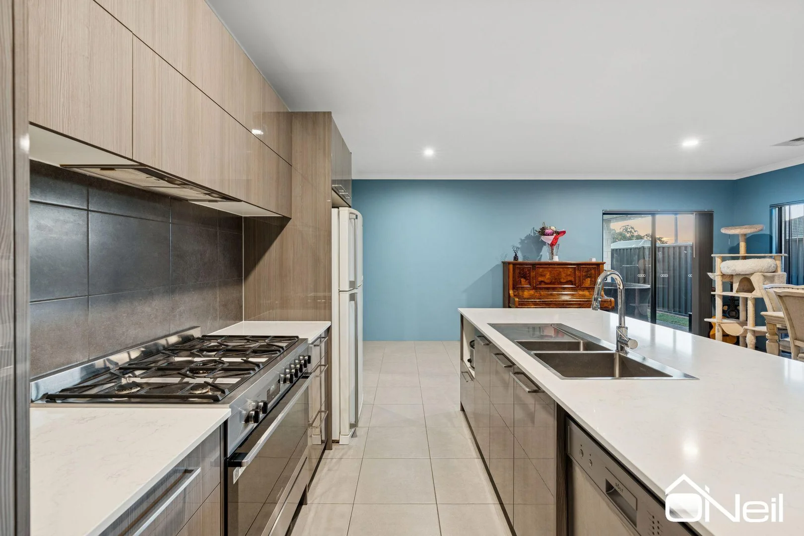 Additional image 9 of 25 Dynasty Way, Forrestdale WA 6112