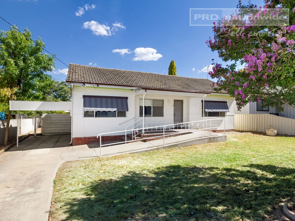 86 Tichborne Avenue, Kooringal NSW 2650, Image 0