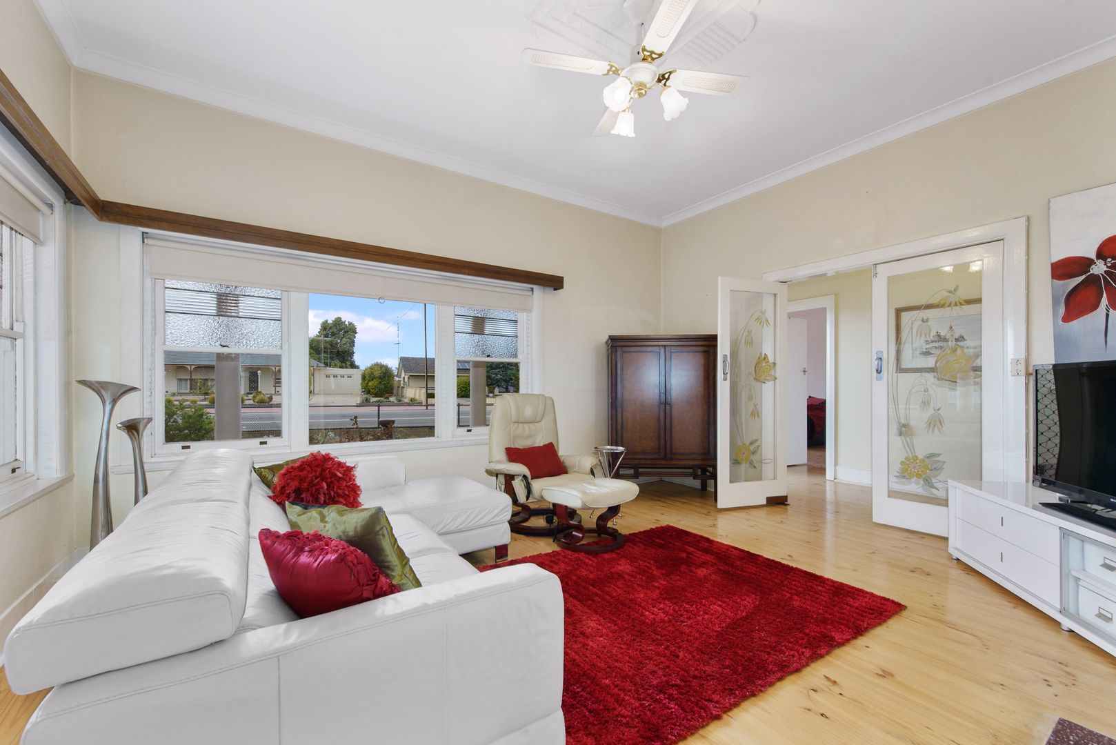 11 Minlaton Road, Yorketown SA 5576, Image 2