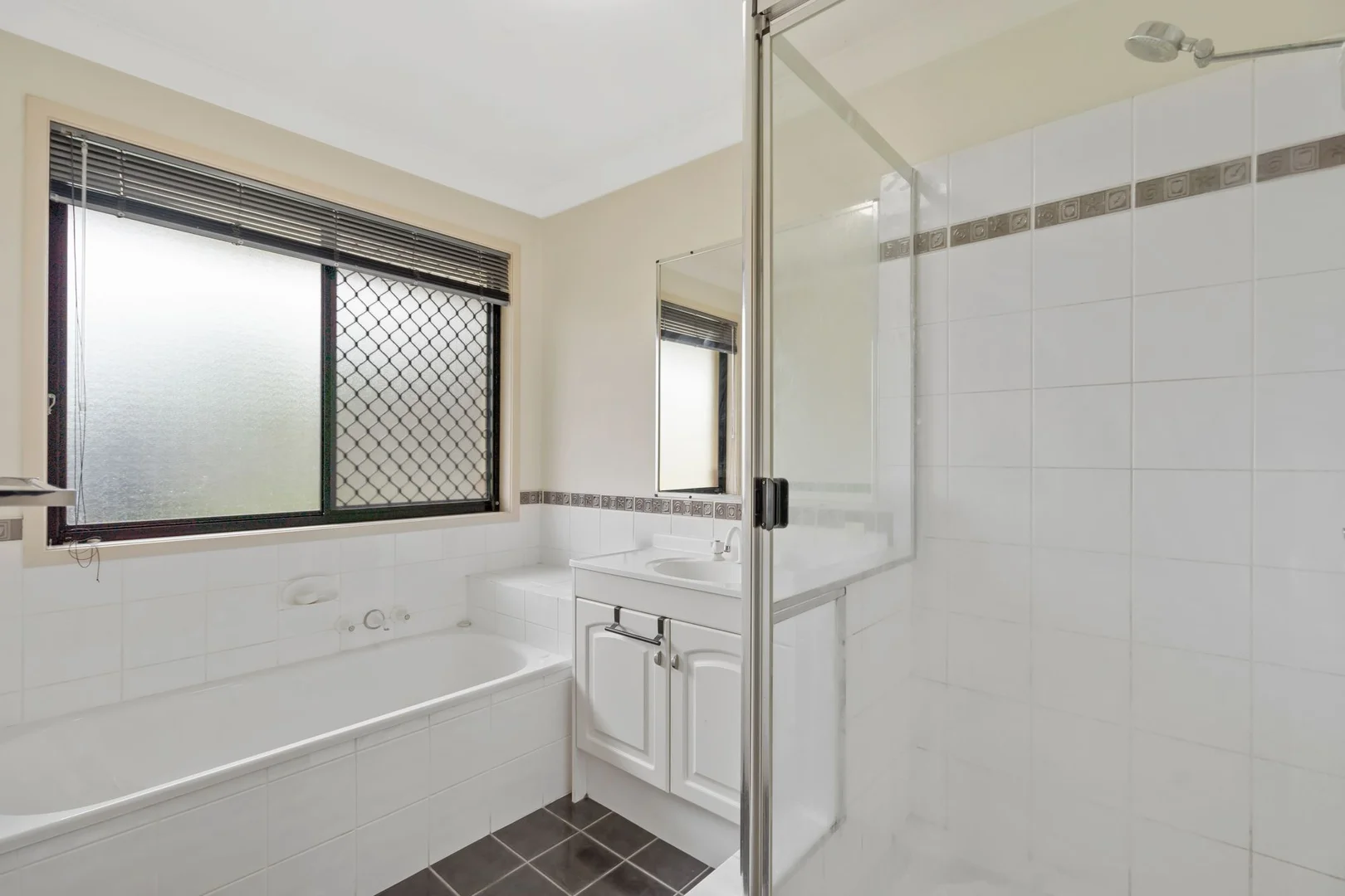 Additional image 21 of 4 Otway Place, Parkinson QLD 4115