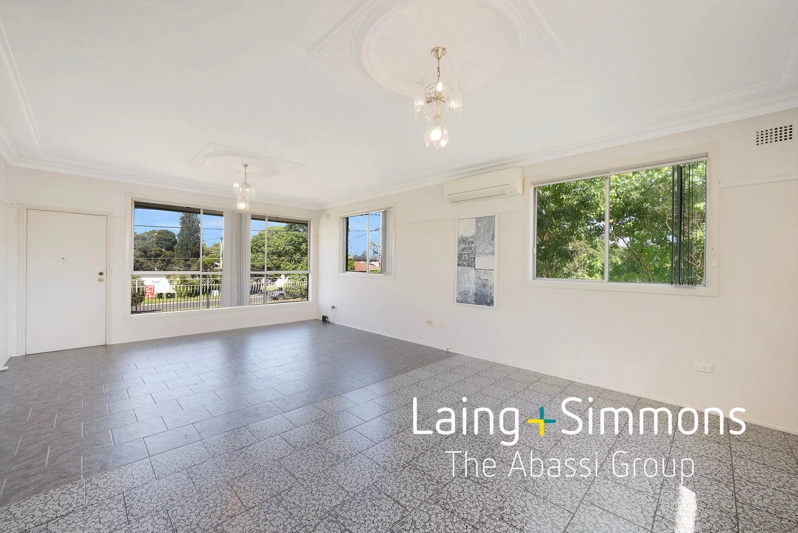 1/141 Great Western Highway, Oxley Park NSW 2760