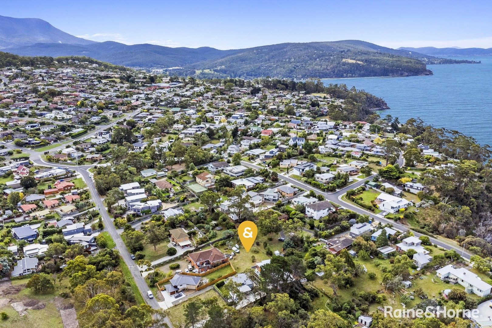 31 Blowhole Road, Blackmans Bay TAS 7052, Image 1