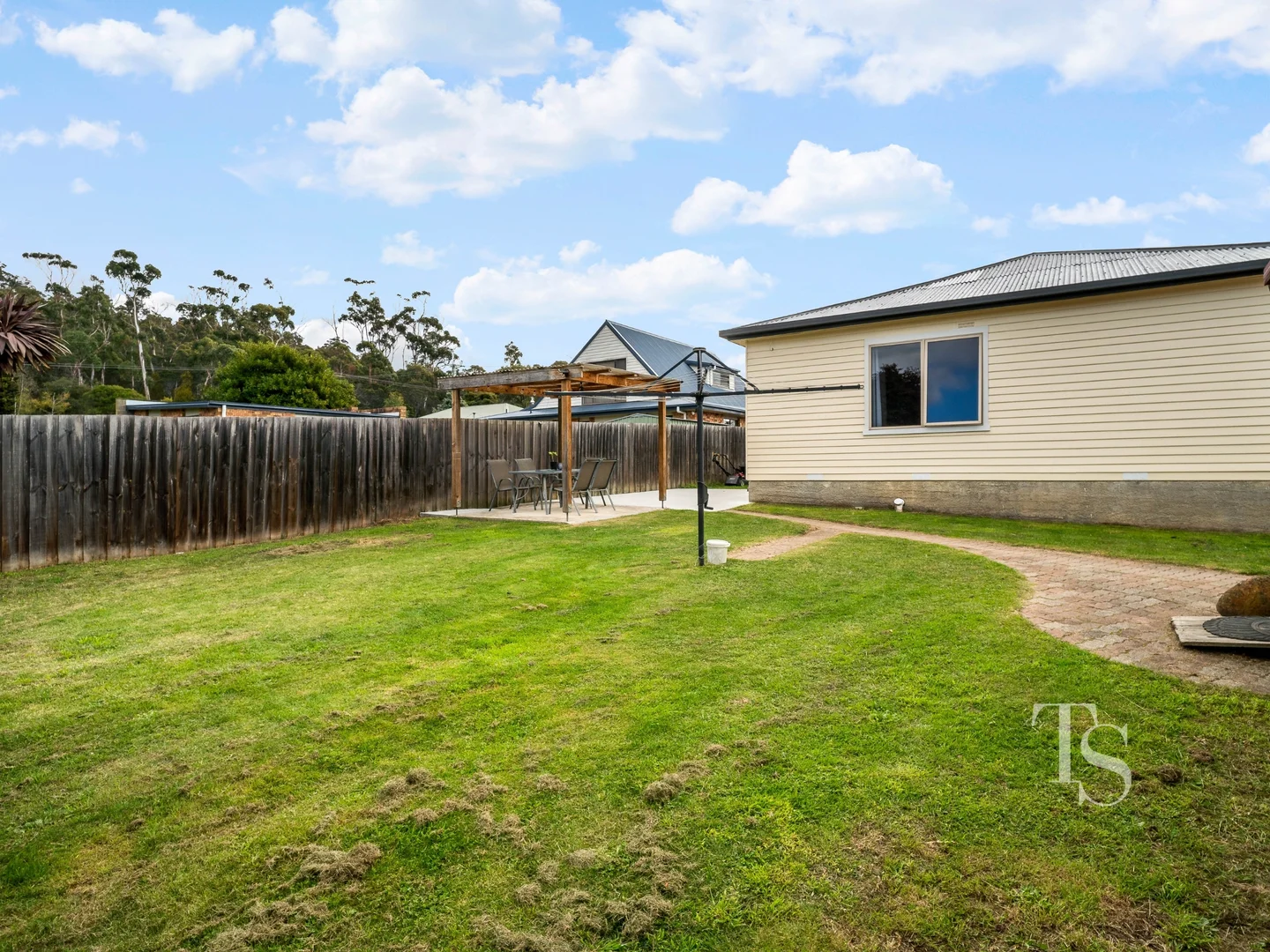 Additional image 13 of 10 Gravelly Beach Road, Blackwall TAS 7275