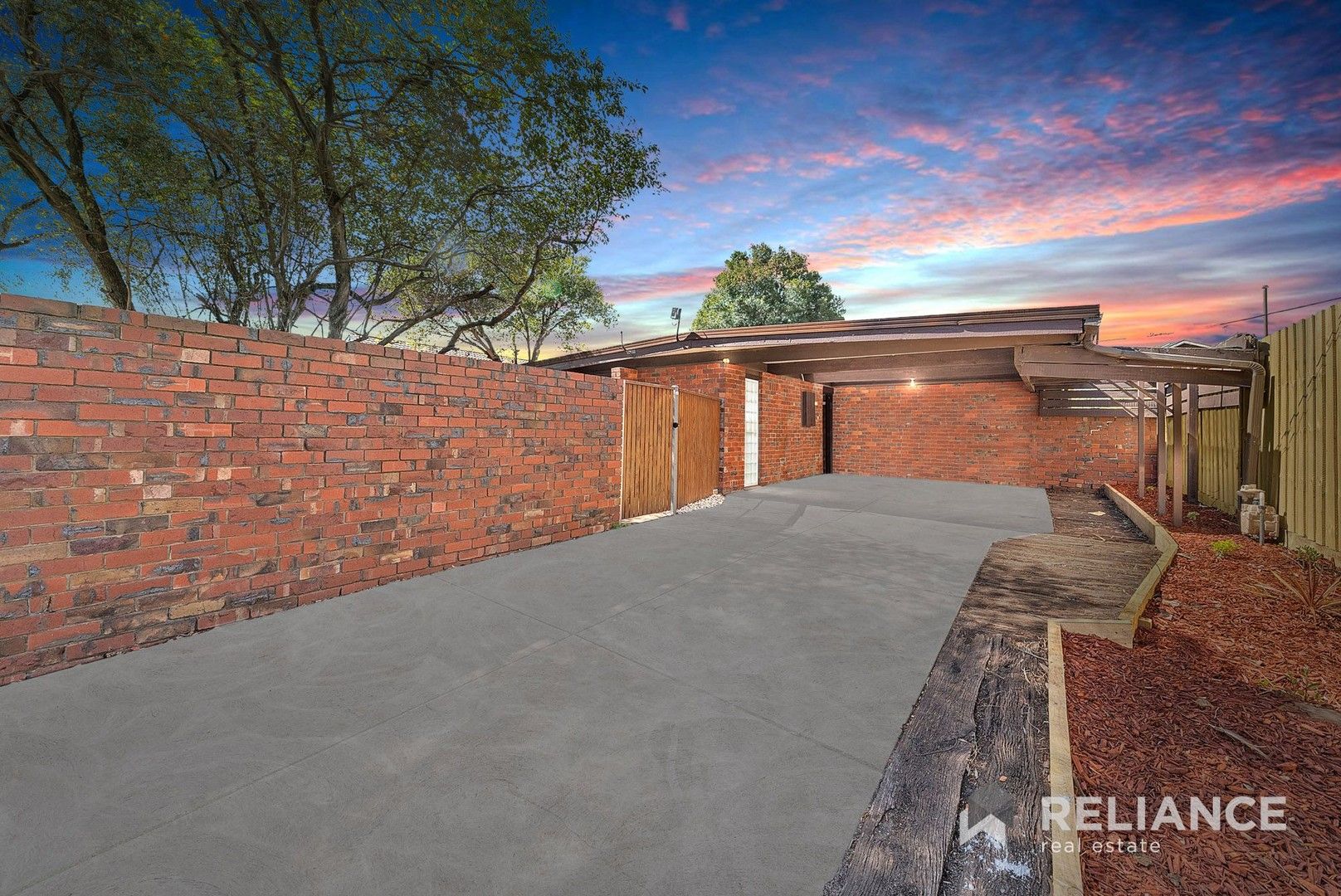 8 Mossfiel Drive, Hoppers Crossing VIC 3029, Image 0