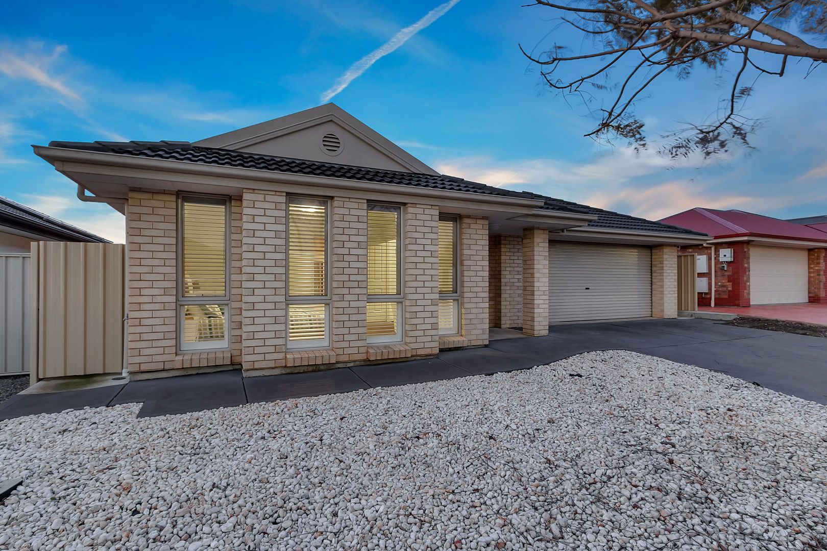 19 Mast Avenue, Seaford Meadows SA 5169, Image 2