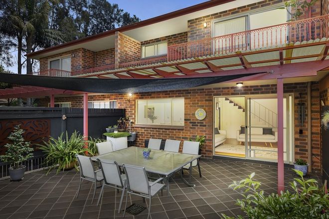 Picture of 2/26 Macpherson Street, WARRIEWOOD NSW 2102