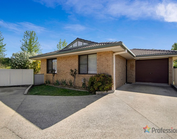 3/24 Samuelson Crescent, Armidale NSW 2350