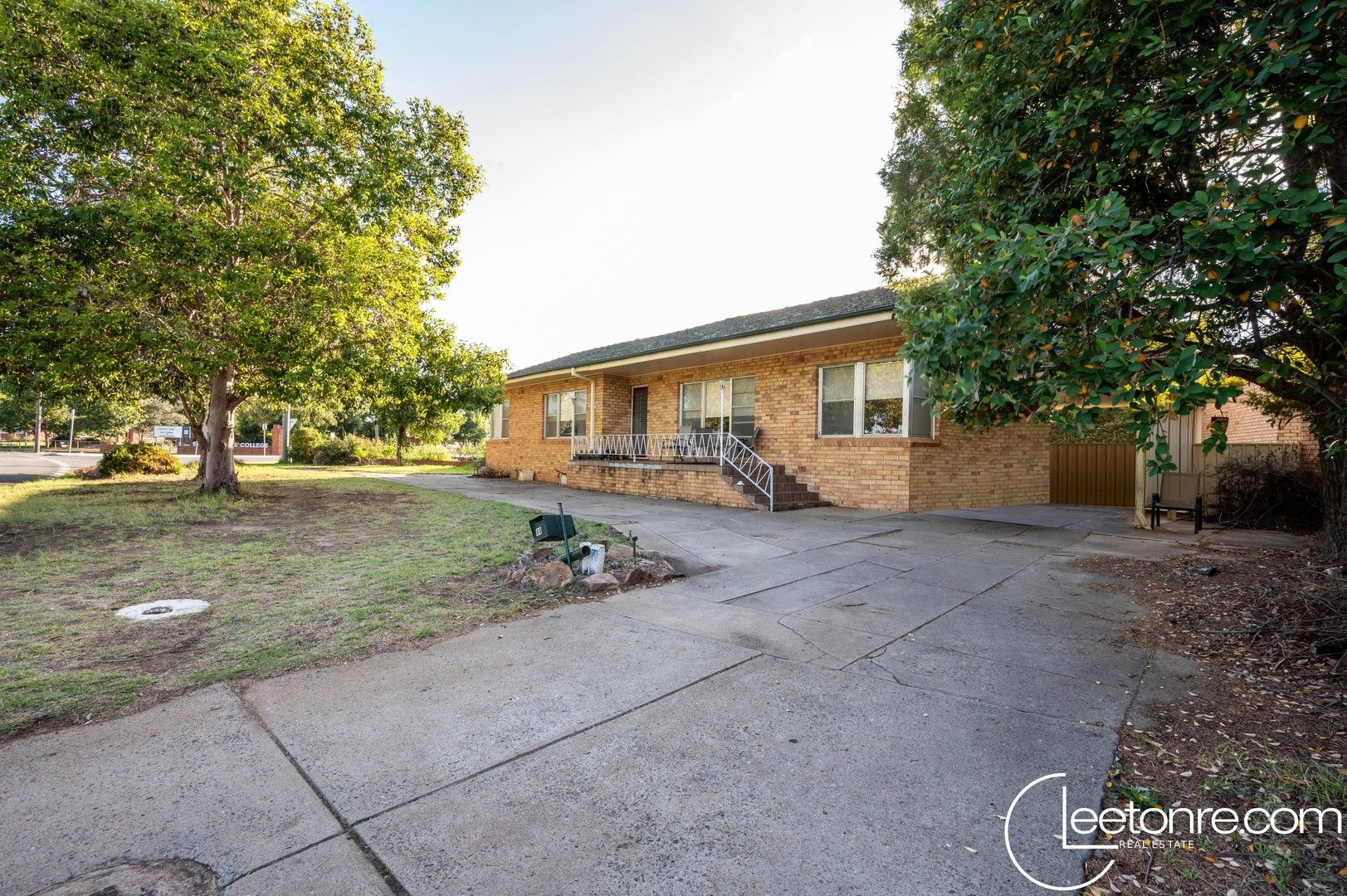 98 Yanco Avenue, Leeton NSW 2705, Image 0