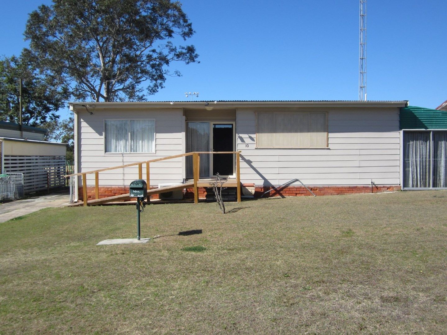 10 Deakin Street, Kurri Kurri NSW 2327, Image 0