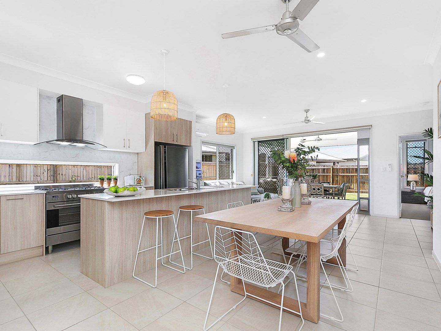 37 Wishart Crescent, Caloundra West QLD 4551, Image 0