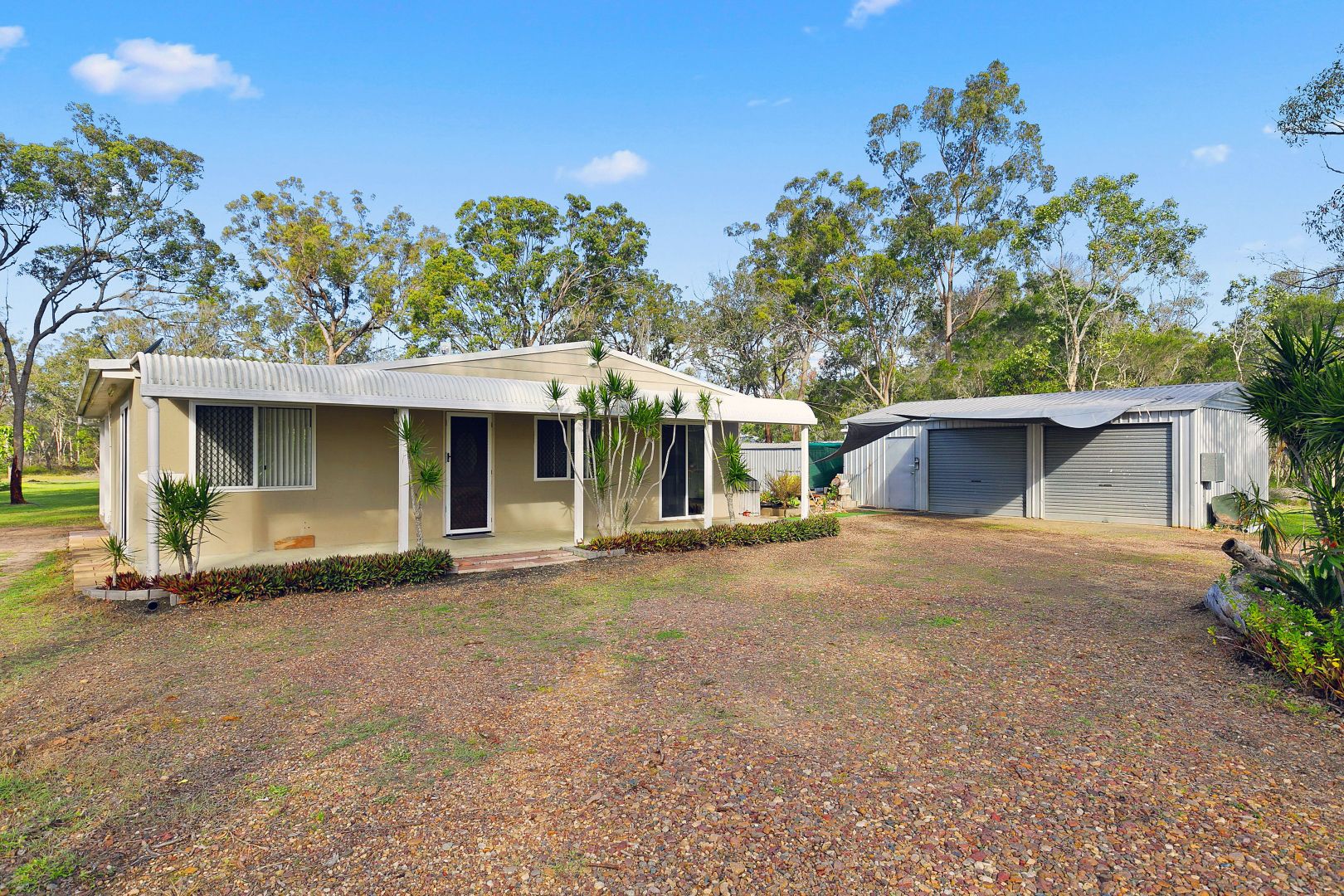 262 PACIFIC HAVEN DRIVE, Pacific Haven QLD 4659, Image 2