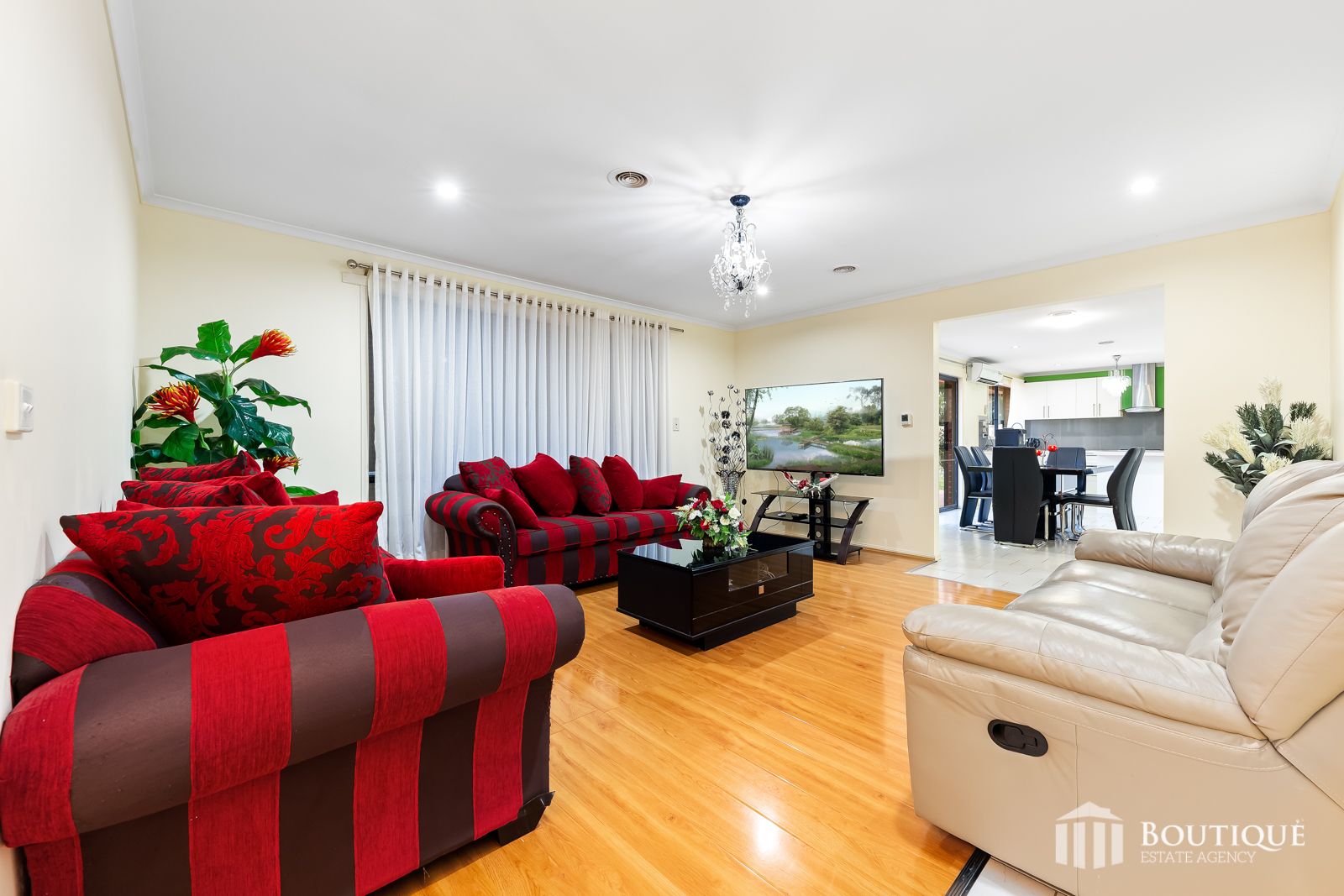 80 The Parkway, Hampton Park VIC 3976, Image 2