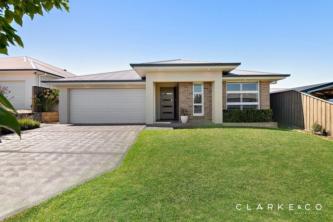 Picture of 4 Tigertail Street, CHISHOLM NSW 2322