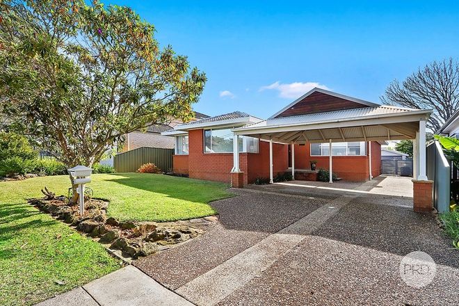 Picture of 11 Whitegates Avenue, PEAKHURST HEIGHTS NSW 2210