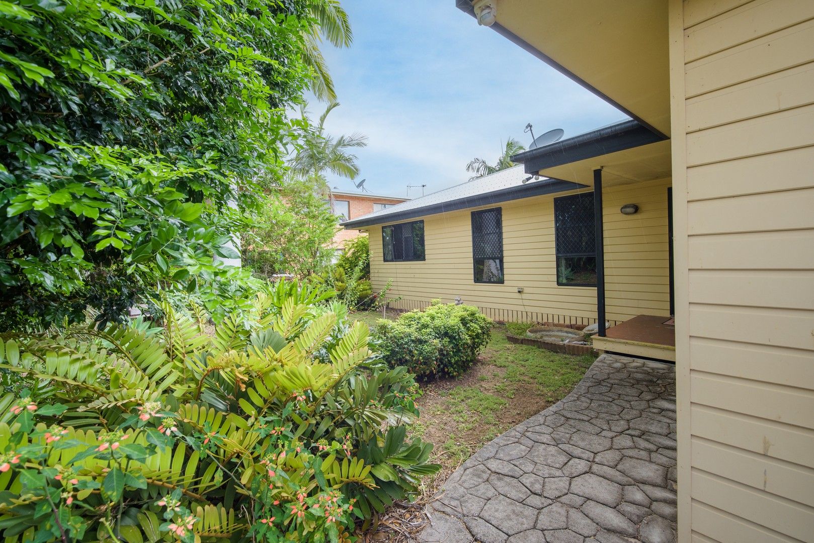 3 bedrooms House in 5 Hetherington Street WEST GLADSTONE QLD, 4680