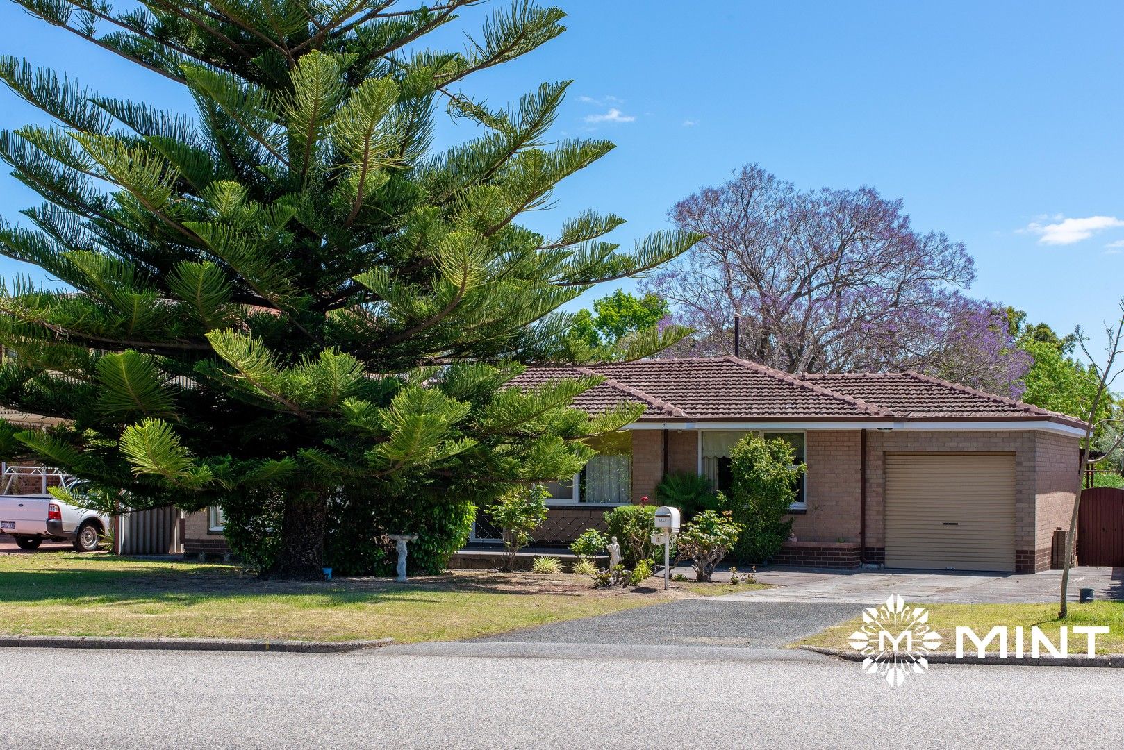 4 bedrooms House in 1 Shearman Street ATTADALE WA, 6156