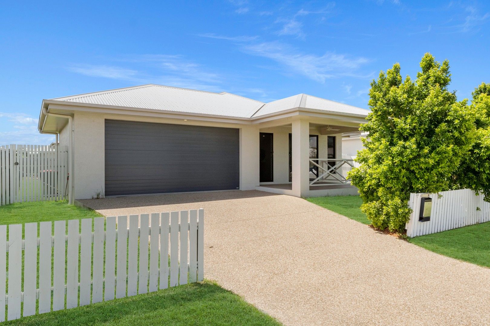 3 bedrooms House in 32 Sunning Street SHAW QLD, 4818