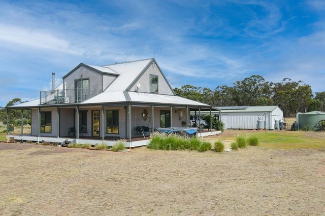 Picture of 1450 Eaglehawk Neilborough Road, NEILBOROUGH VIC 3570