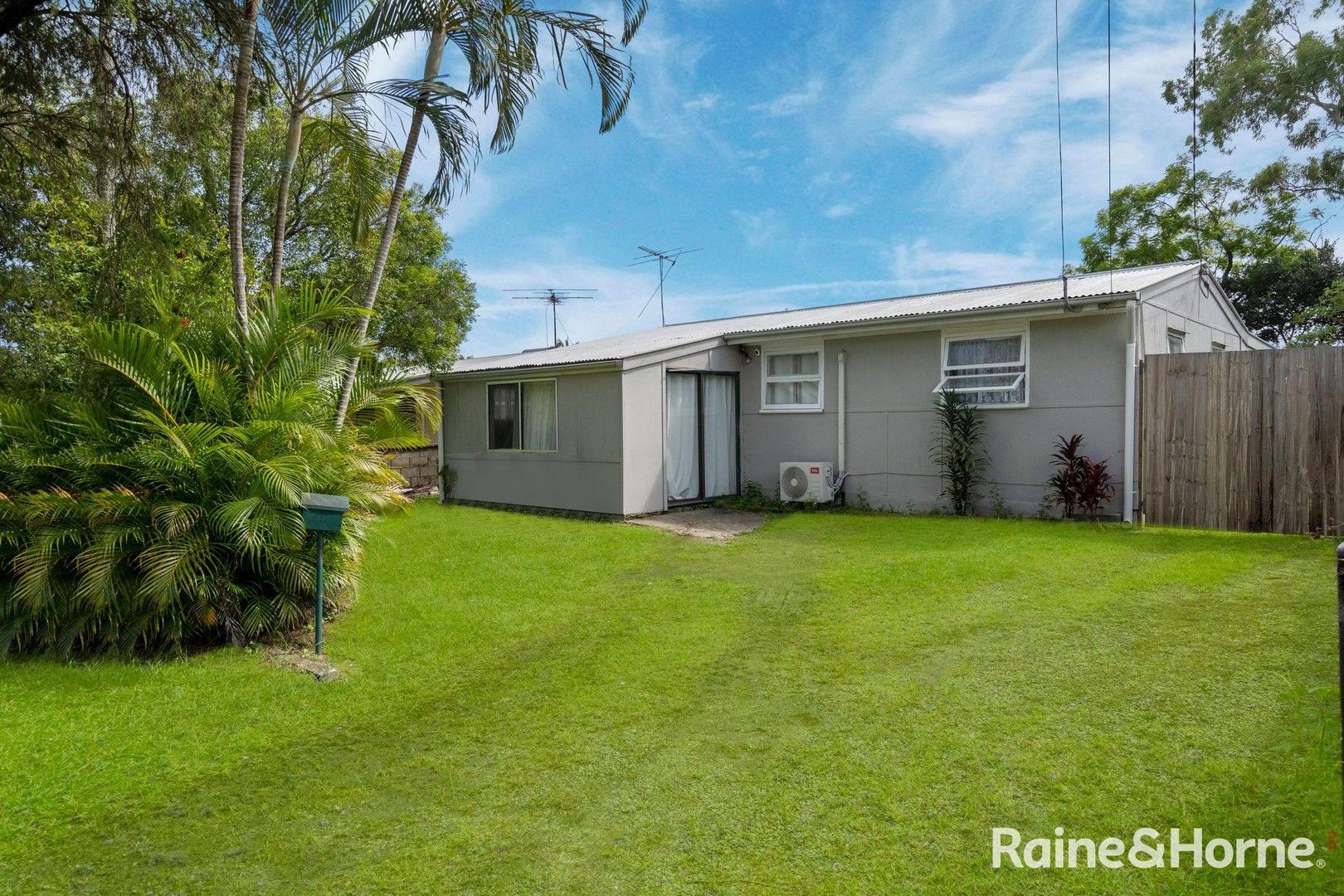 5 Laurel Street, Woodridge QLD 4114, Image 0