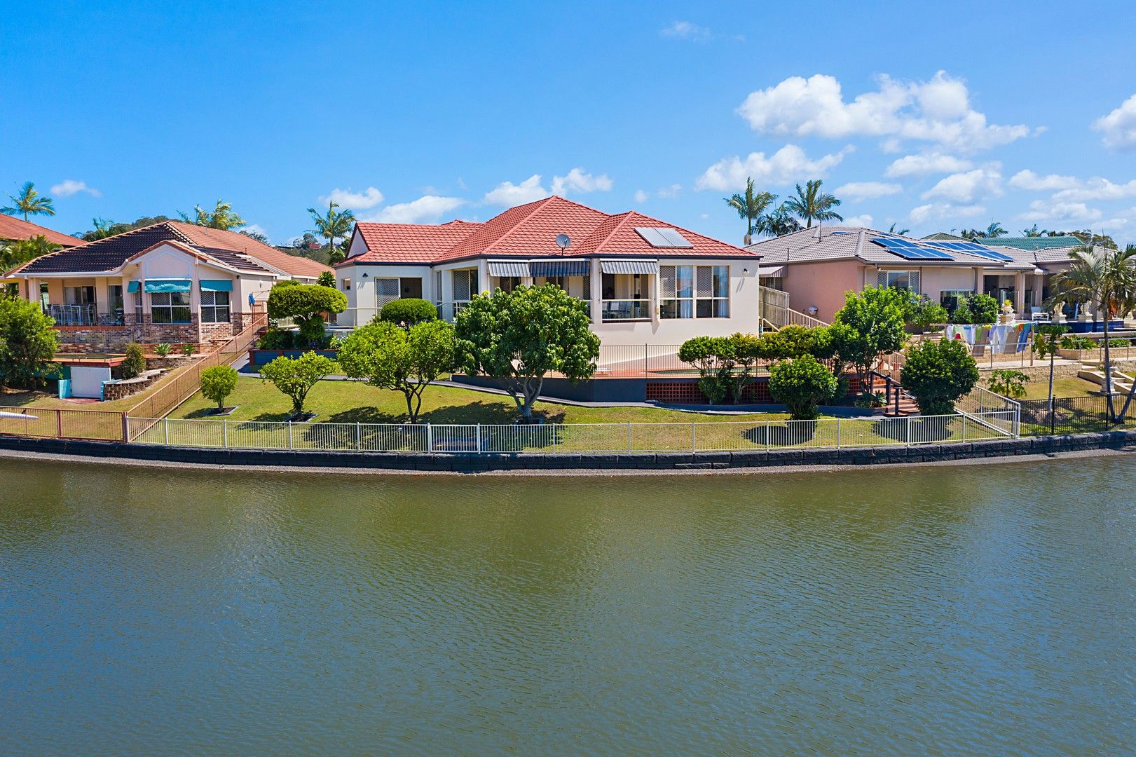 9 Seychelles Court, Burleigh Waters QLD 4220, Image 0