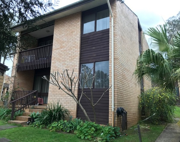 16/2 Whipbird Avenue, Ingleburn NSW 2565