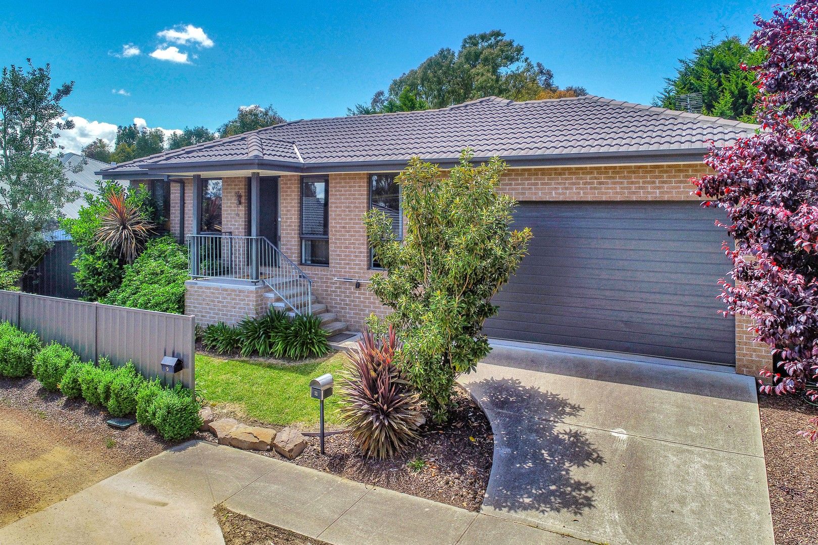 11 Farrall Court Mansfield VIC 3722 Domain
