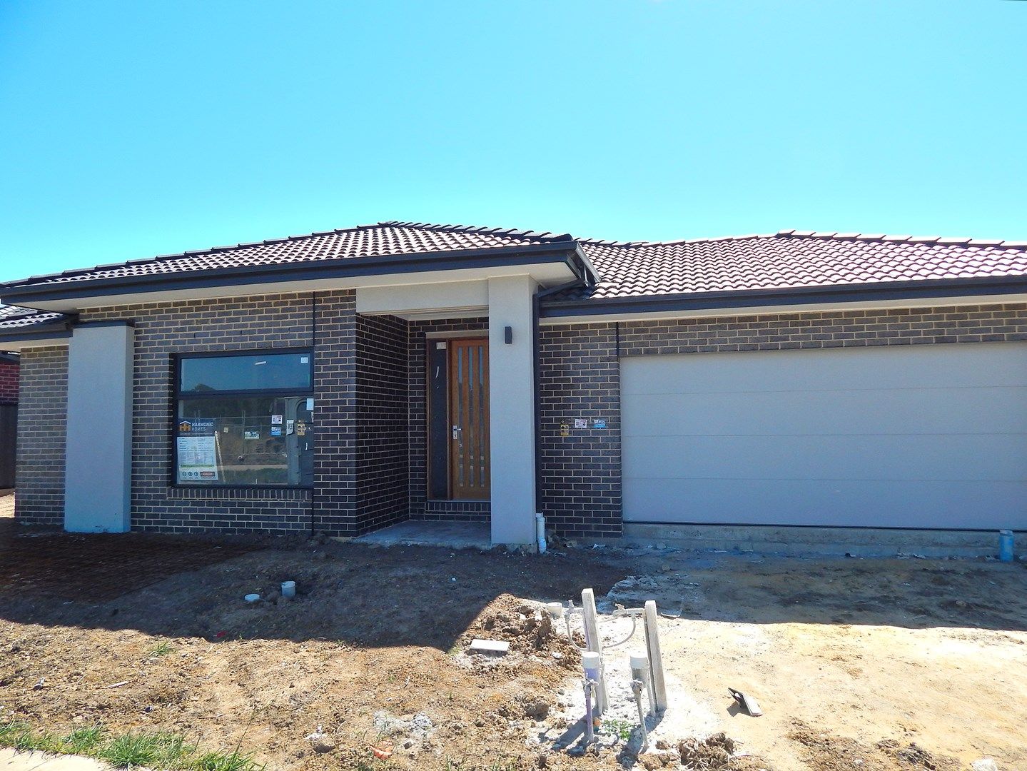 4 bedrooms House in 89 Moxham Drive KALKALLO VIC, 3064