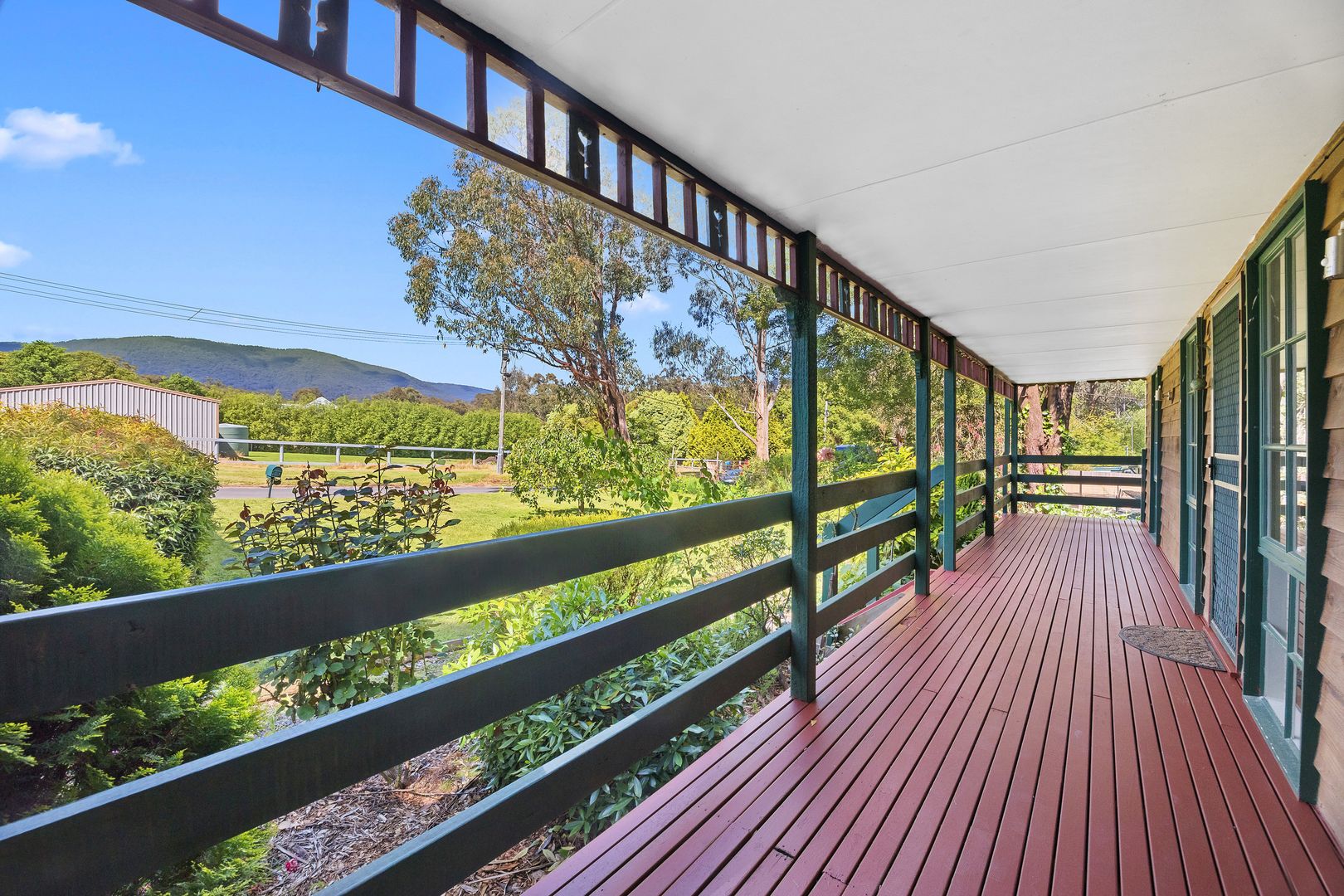 4 Hazelwood Road, East Warburton VIC 3799, Image 1