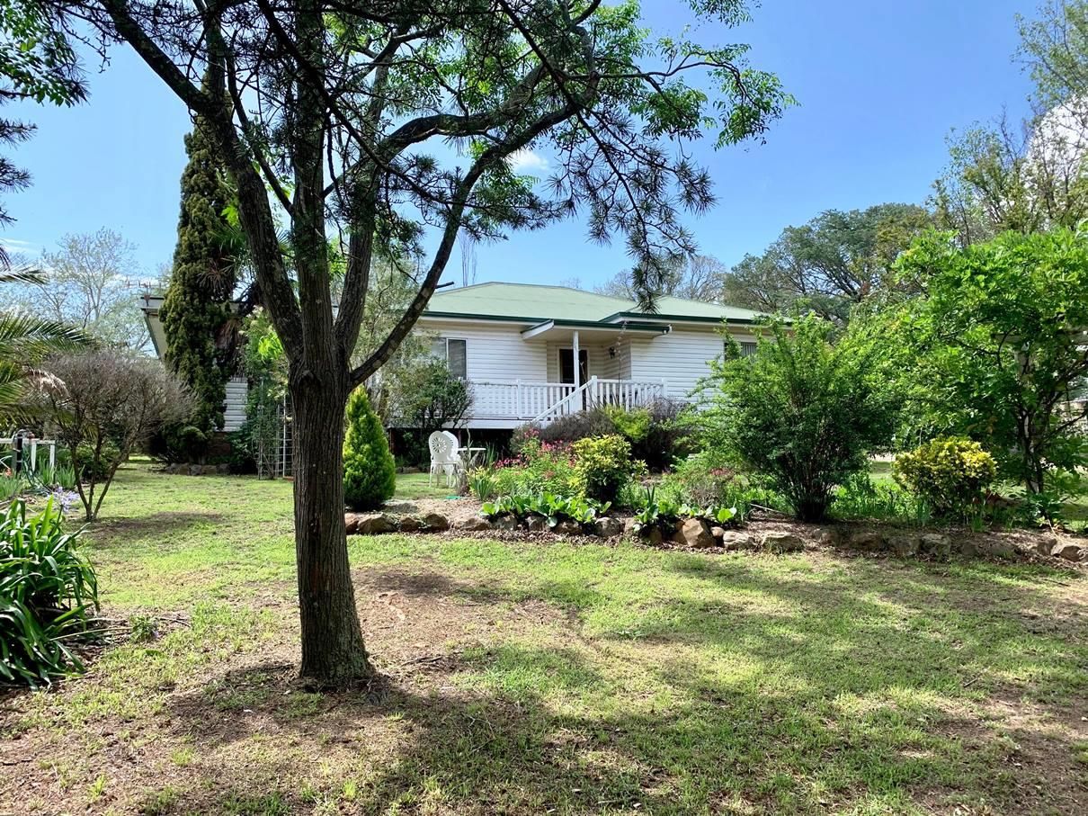 142 Rock Abbey Road, Uralla NSW 2358, Image 2