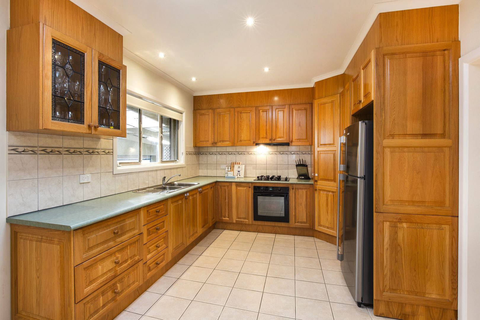 28 Intervale Drive, Avondale Heights VIC 3034, Image 2