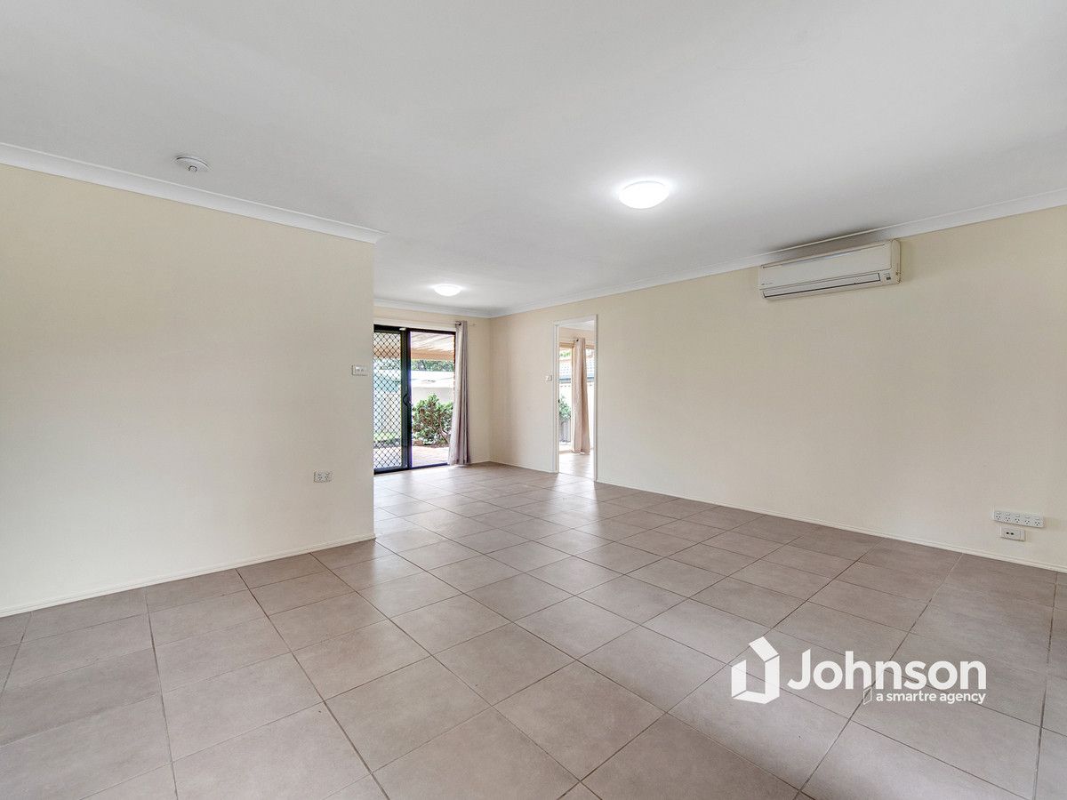 10 Dellvene Cresent, Rosewood QLD 4340, Image 2