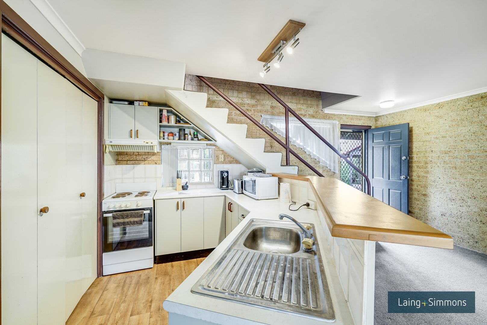 4/1A St Cuthberts Avenue, Armidale NSW 2350 Apartment For Rent 370