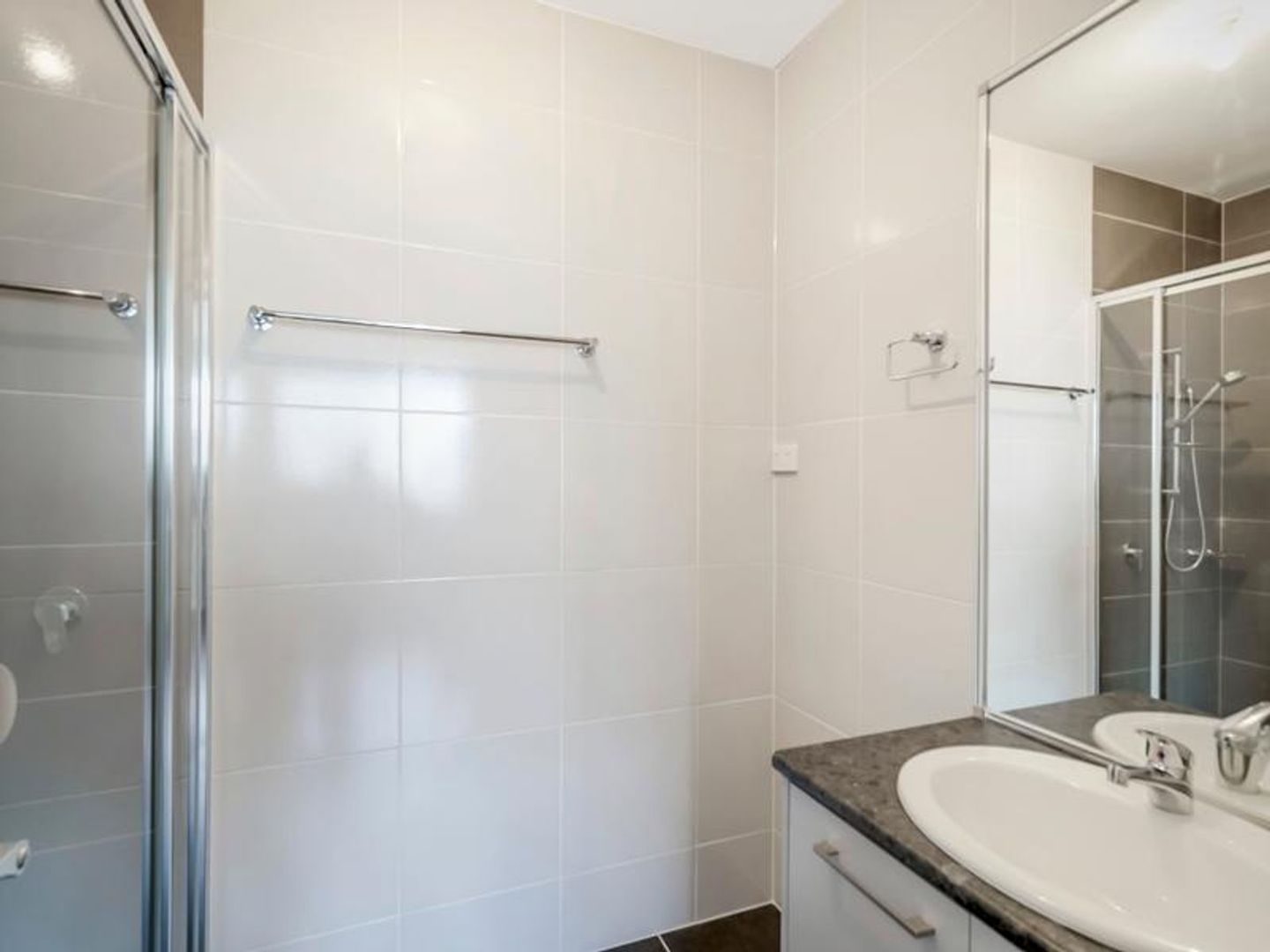 29a Downing Way, Gledswood Hills NSW 2557, Image 2