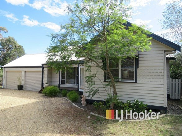 11 Acrux Drive, Newlands Arm VIC 3875