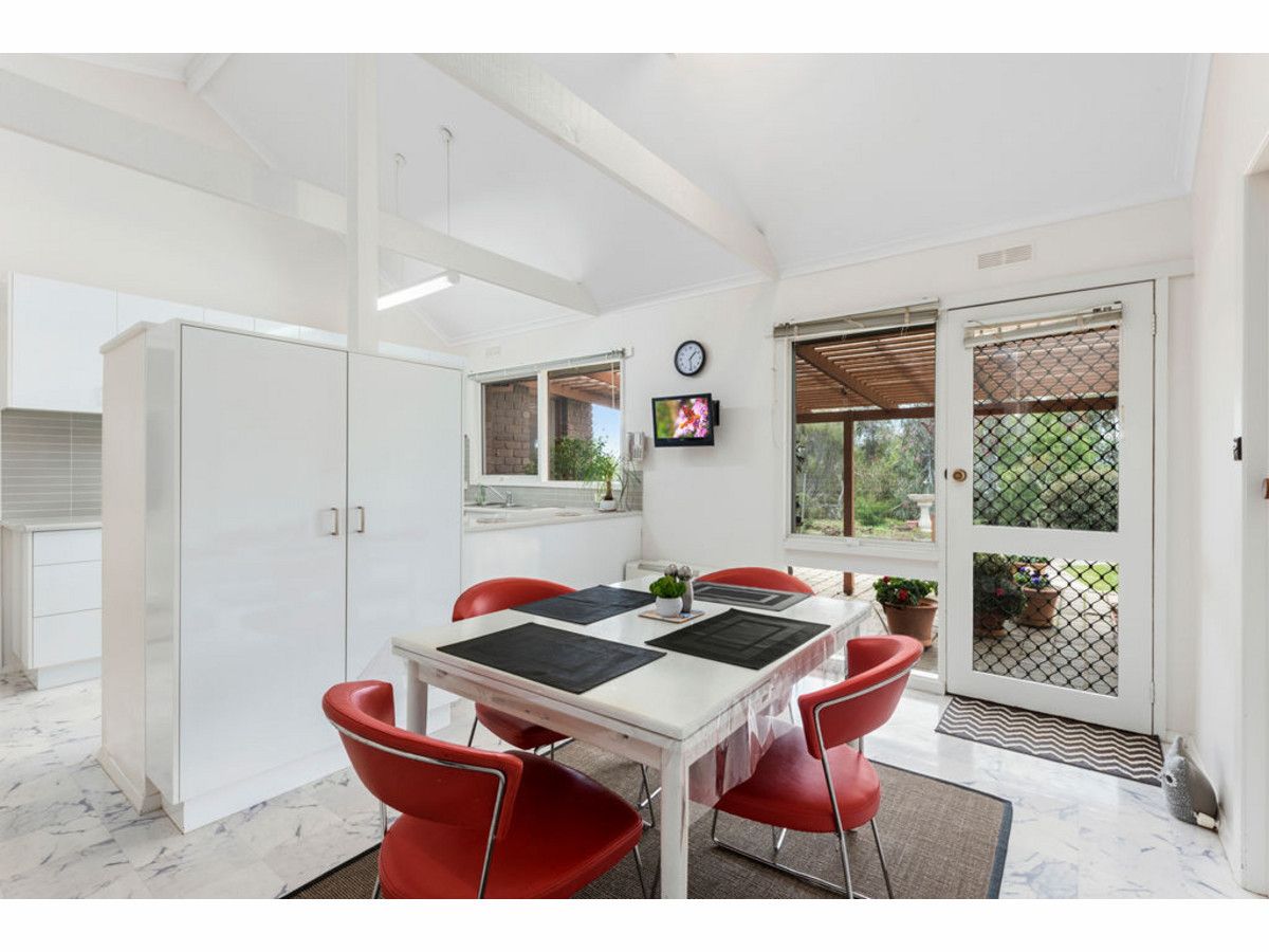 2 Hasker Street, Golden Square VIC 3555, Image 2