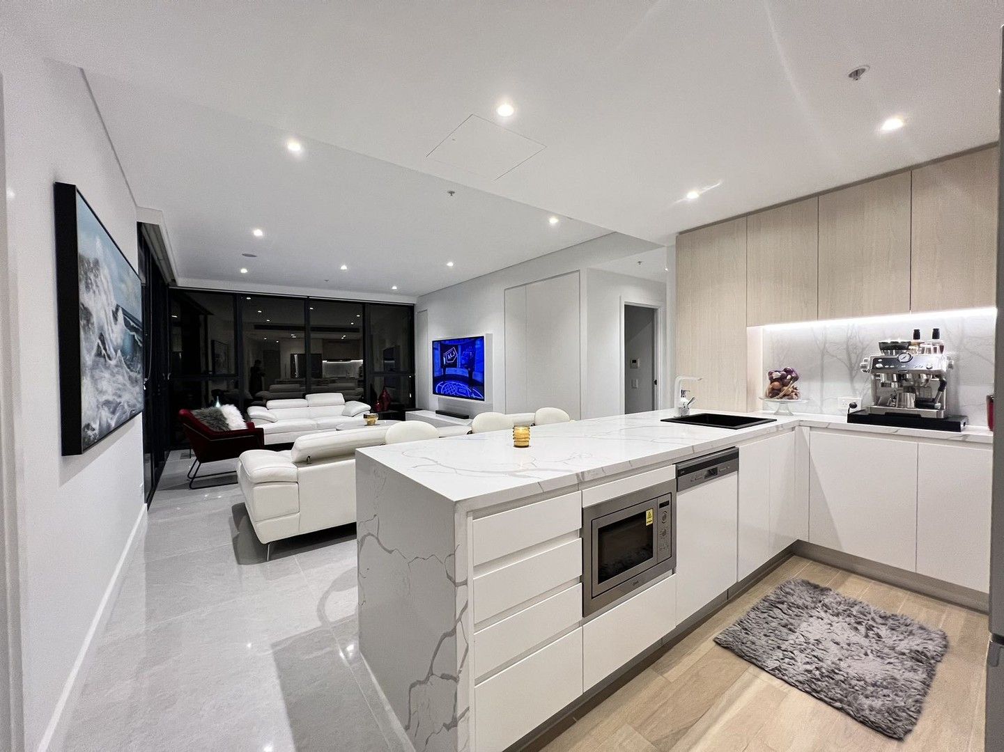 3 bedrooms Apartment / Unit / Flat in 907/8 Walker Street RHODES NSW, 2138