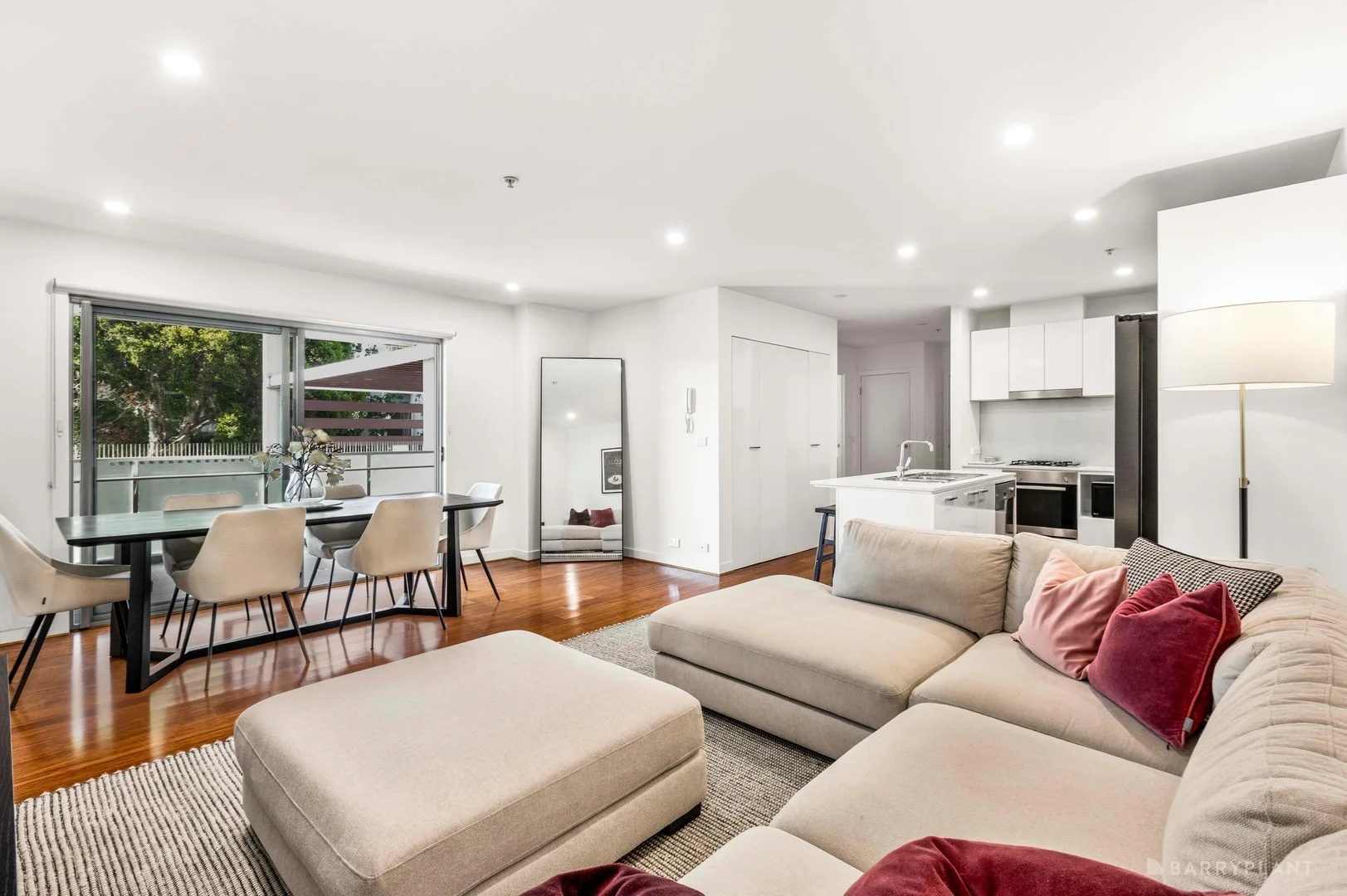 26/881 Doncaster Road, Doncaster East VIC 3109