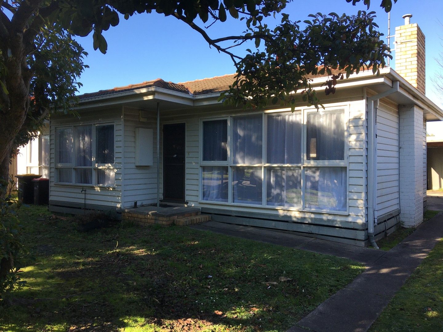 2 bedrooms Apartment / Unit / Flat in 6 Elray Avenue DANDENONG VIC, 3175