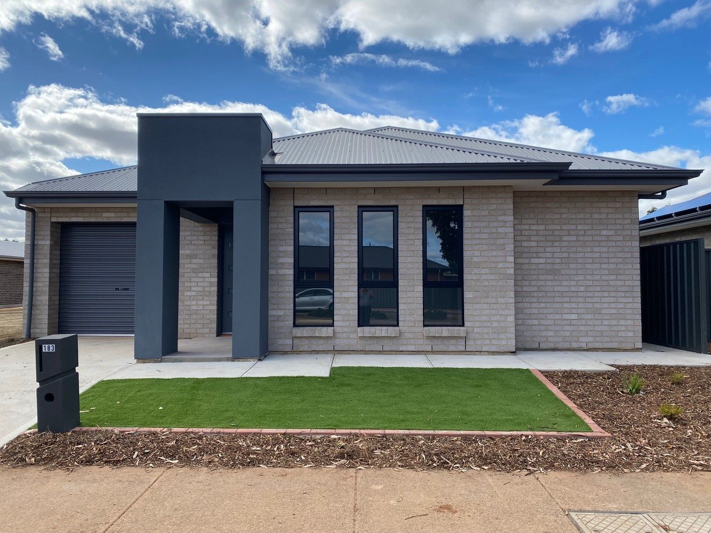 183 President Avenue, Andrews Farm SA 5114 House For Rent 450 Domain