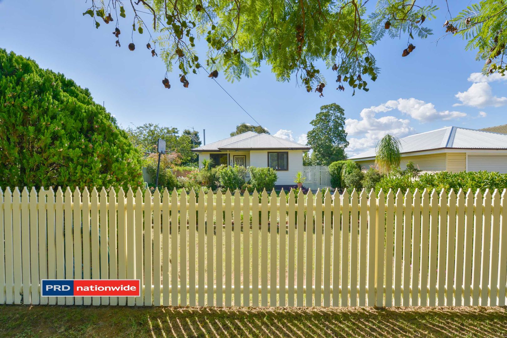 62 Susanne Street, South Tamworth Property History & Address Research