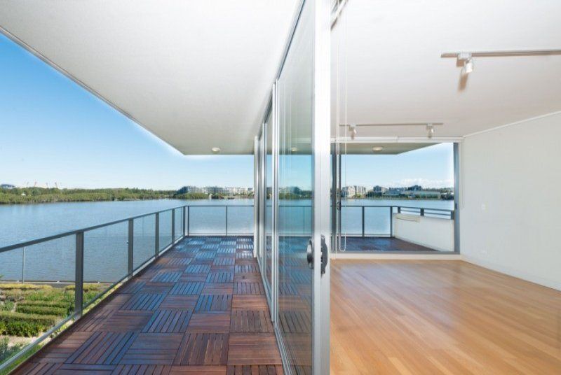 3 bedrooms Apartment / Unit / Flat in 302/17 Jean Wailes Avenue RHODES NSW, 2138