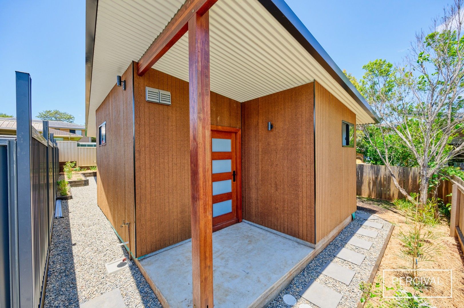 2 bedrooms Villa in 5A Yarramundi Road PORT MACQUARIE NSW, 2444