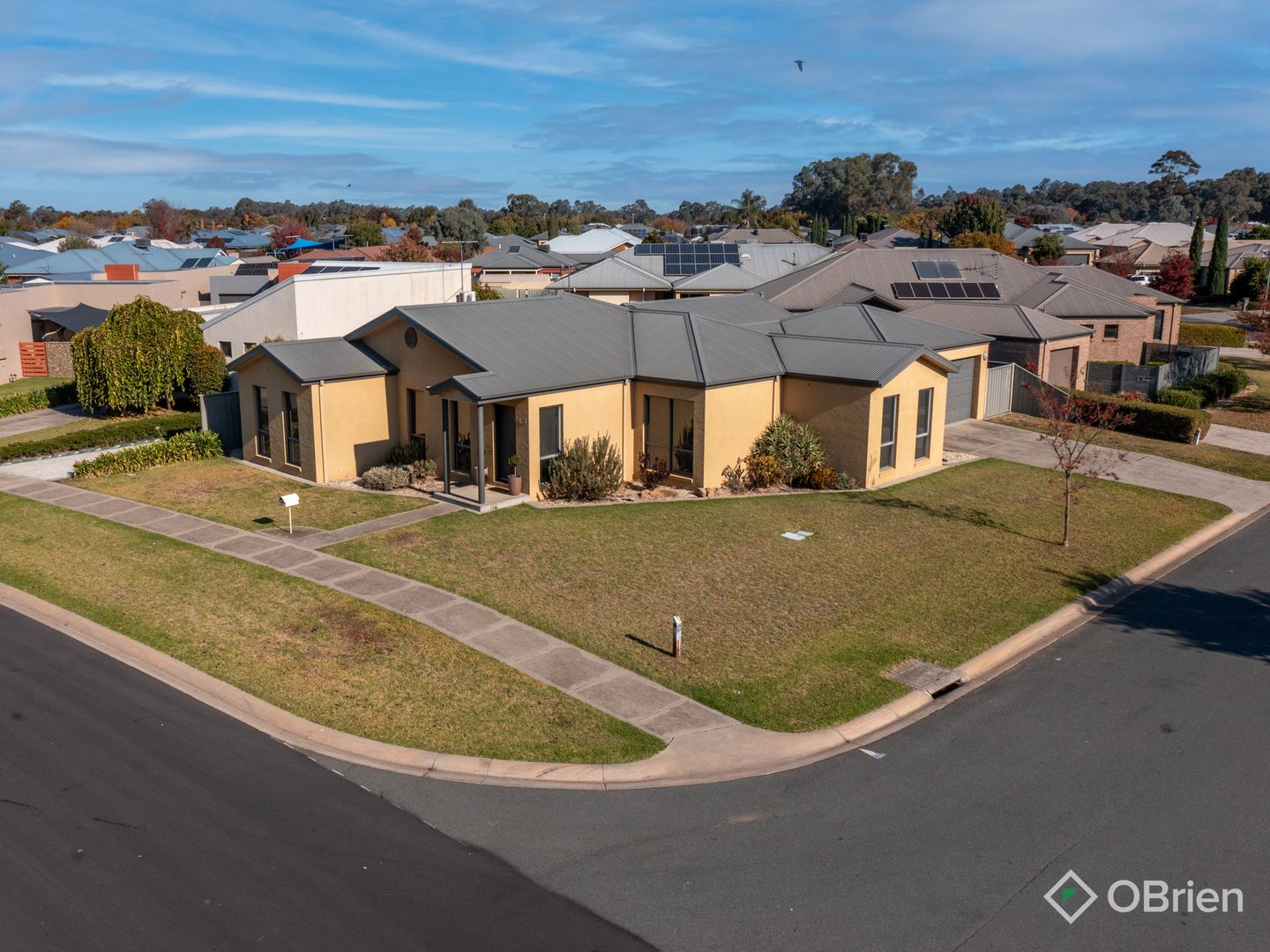 43 Cambridge Drive, Wangaratta VIC 3677, Image 1